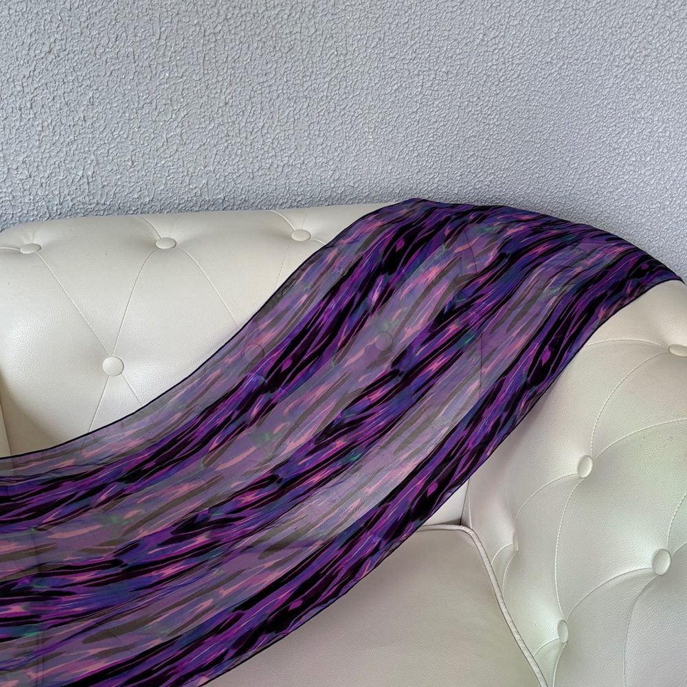Elegant Purple Scarf - Picture 3 of 10